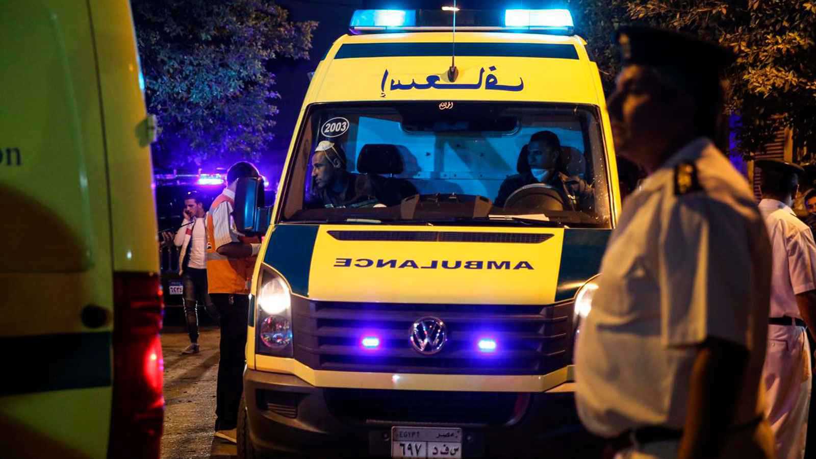 شطر رأسه.. مصري يقتل صديقه ويُسلّم نفسه إلى الشرطة