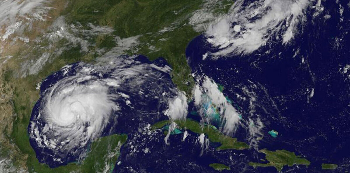 3 أعاصير متزامنة تضرب المحيط الأطلسي وتوقعات بتضرر 37 مليون شخص
