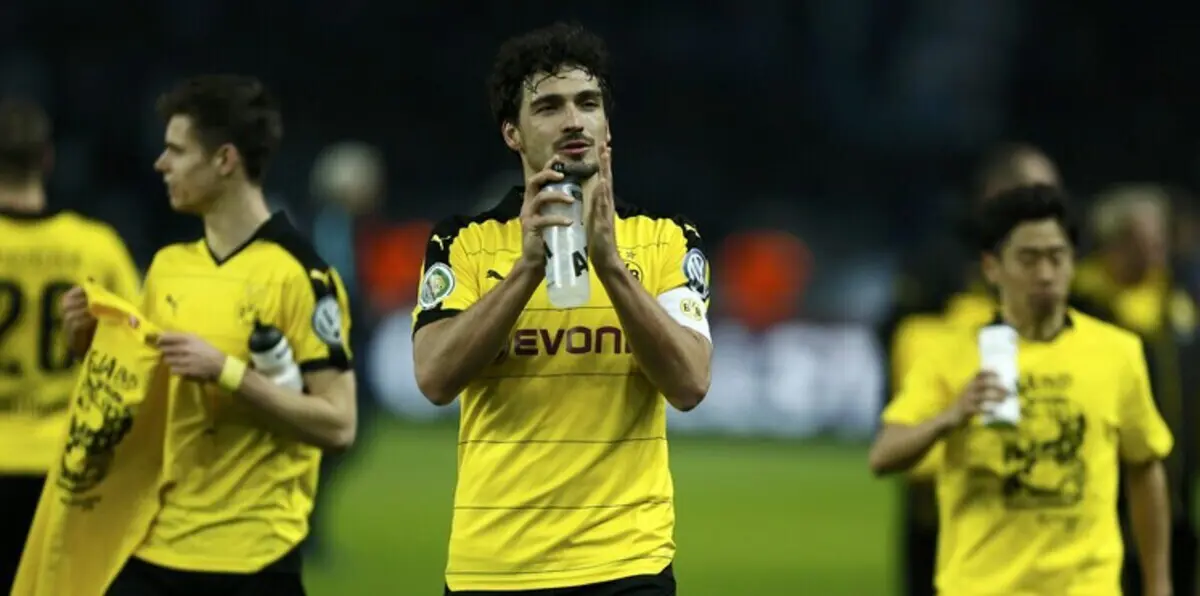 بروسيا دورتموند يضرب موعدًا ناريًا مع بايرن ميونخ بنهائي كأس ألمانيا