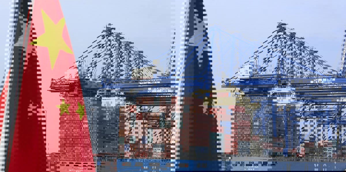 الصين: نرفض "ابتزاز" الولايات المتحدة حول التعريفات الجمركية