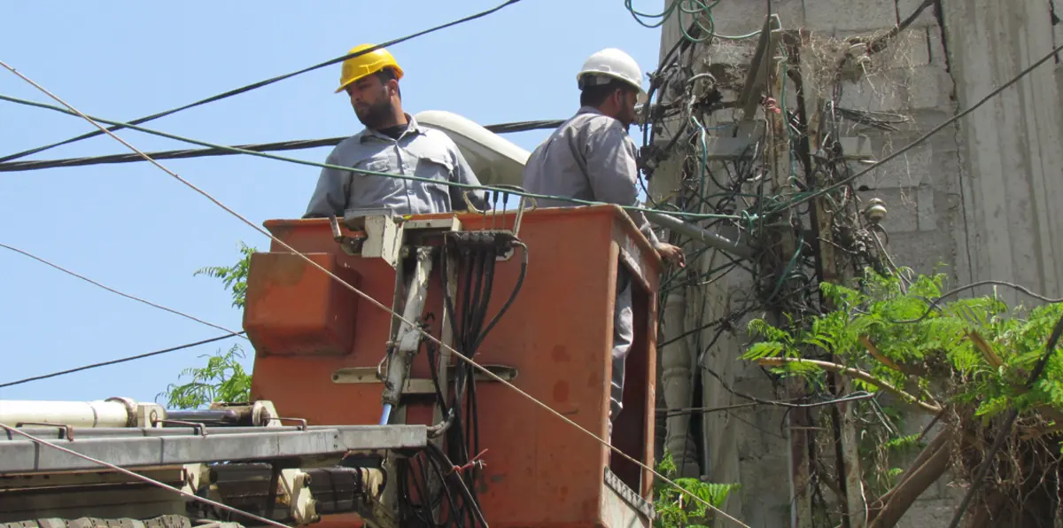 "حماس" تطالب إسرائيل بتوفير الكهرباء لقطاع غزة 