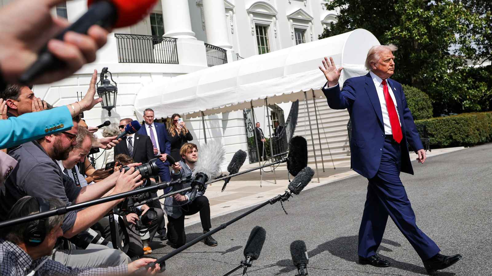 ترامب يكشف عن توقعاته بشأن موقف إيران من المحادثات