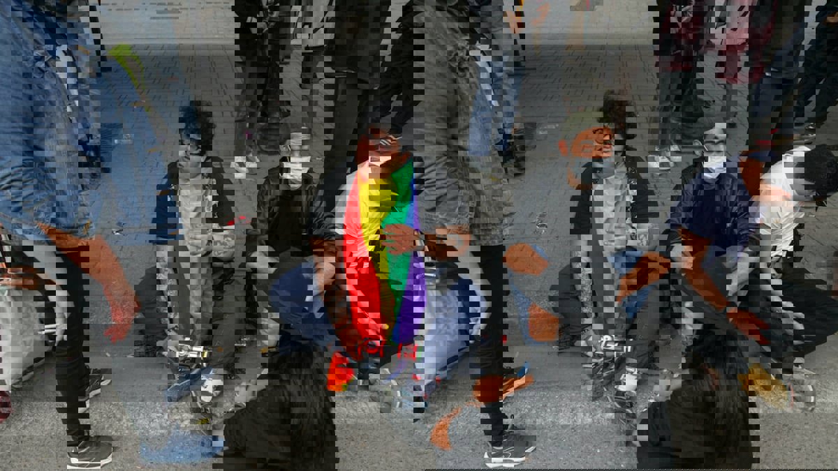 تونس.. إطلاق سراح الناشطة النسوية رانية العمدوني