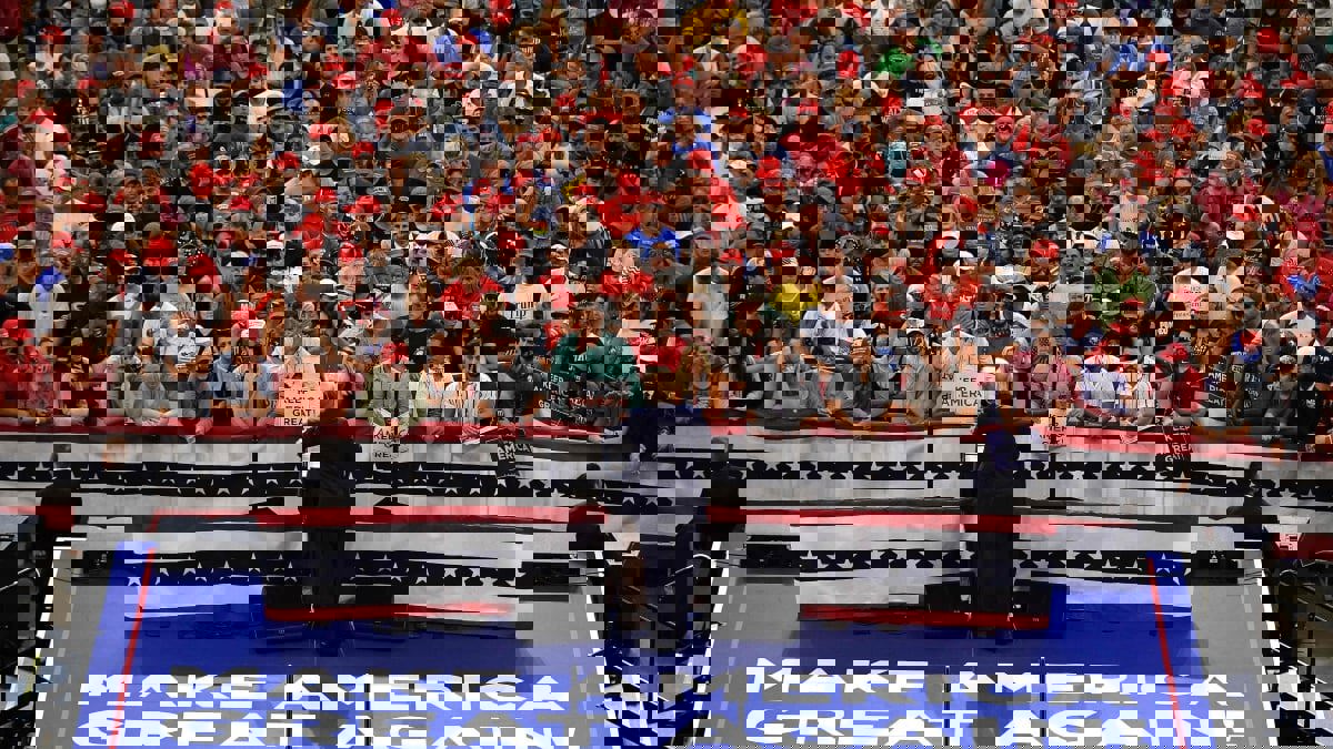 هل أصبحت إيران قضية رئيسية في الحملات الانتخابية الأمريكية؟