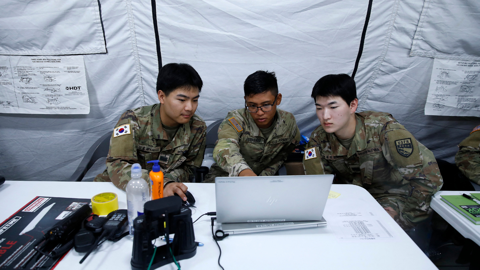 سيول: بيونغ يانغ تشن هجمات تشويش على "جي بي إس"