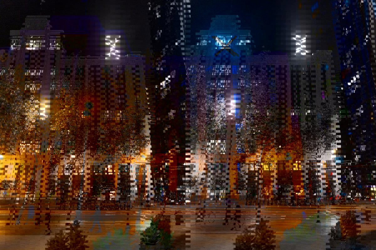 إيلون ماسك يخوض معارك ضد رقابة الحكومات على "إكس"