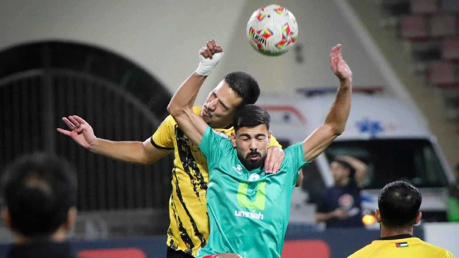 الوحدات يصالح جماهيره ويتخطى الحسين إربد في الدوري الأردني (فيديو)