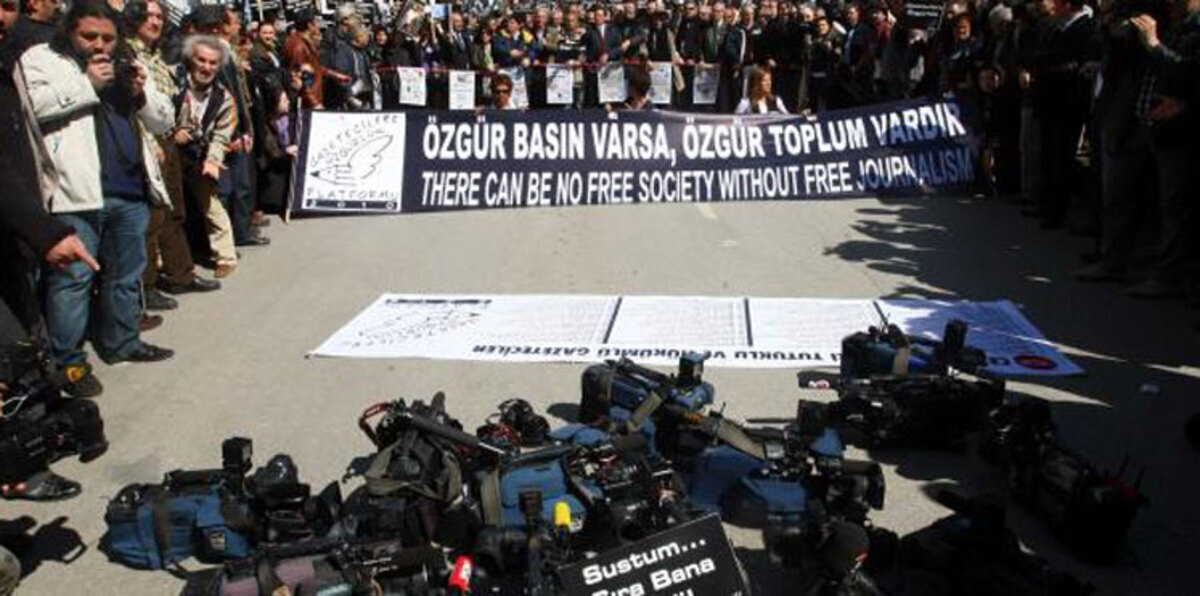 ارتفاع حدة التضييق على الصحافيين في تركيا
