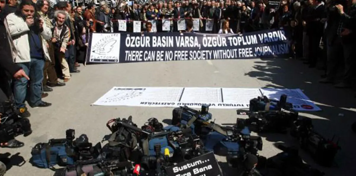 ارتفاع حدة التضييق على الصحافيين في تركيا