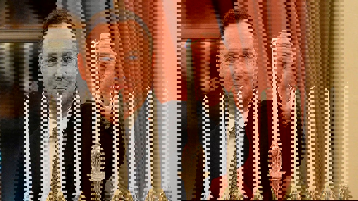 إسرائيل تستدعي سفيرها لدى بولندا احتجاجا على قانون "معاد للسامية"