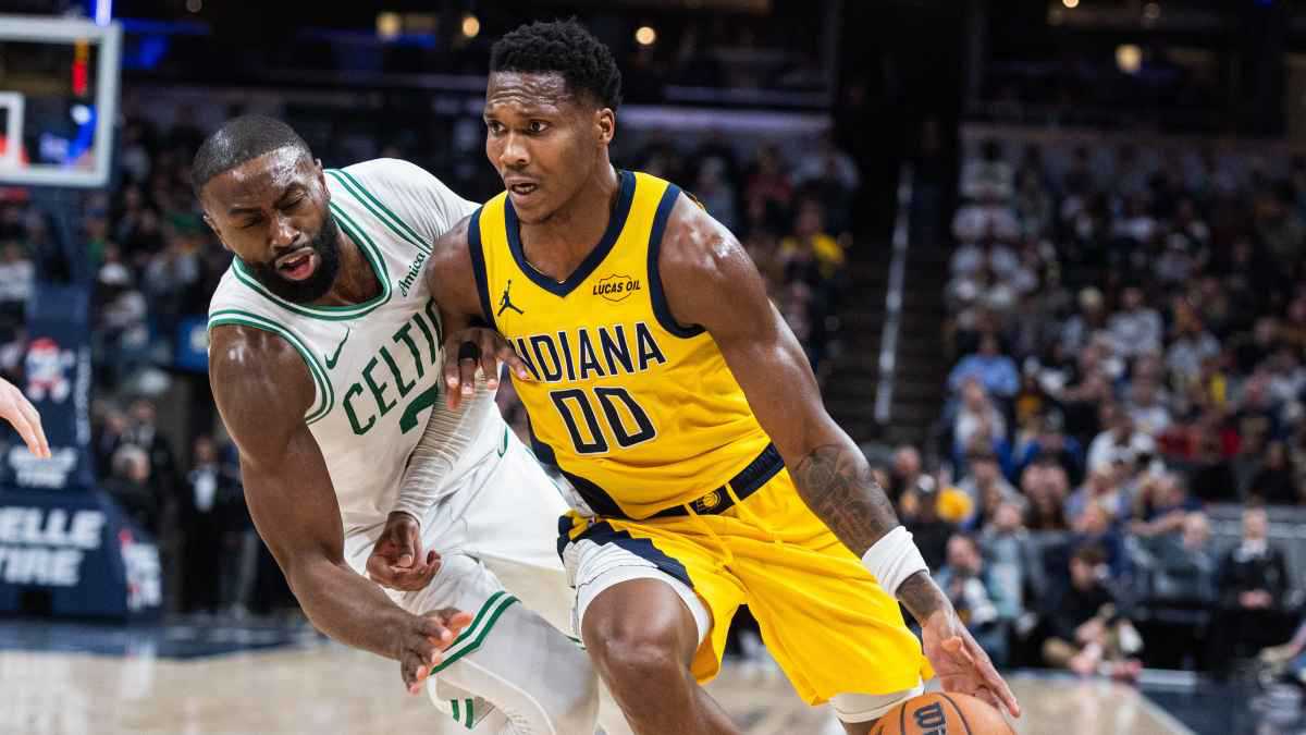 NBA.. براون يواصل تألقه ويقود سيلتيكس للفوز على بيسرز في دوري السلة الأمريكي 
