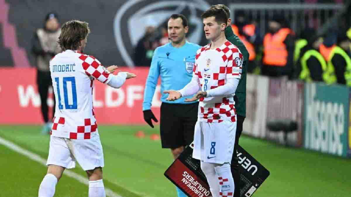 "مودريتش الجديد" يرفض ريال مدريد