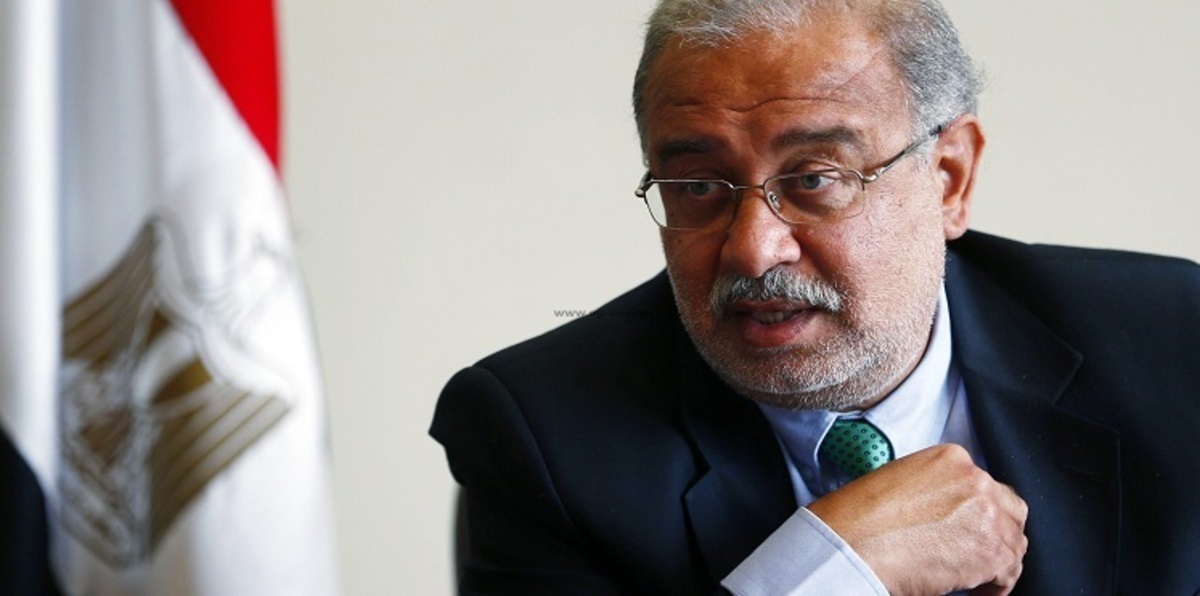 استقالة حكومة محلب وتكليف وزير البترول بتشكيل حكومة جديدة