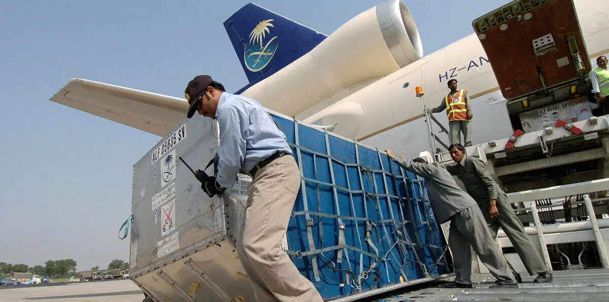 بسبب العمالة الوافدة ..الحكومة توقف الشركة السعودية للخدمات الأرضية