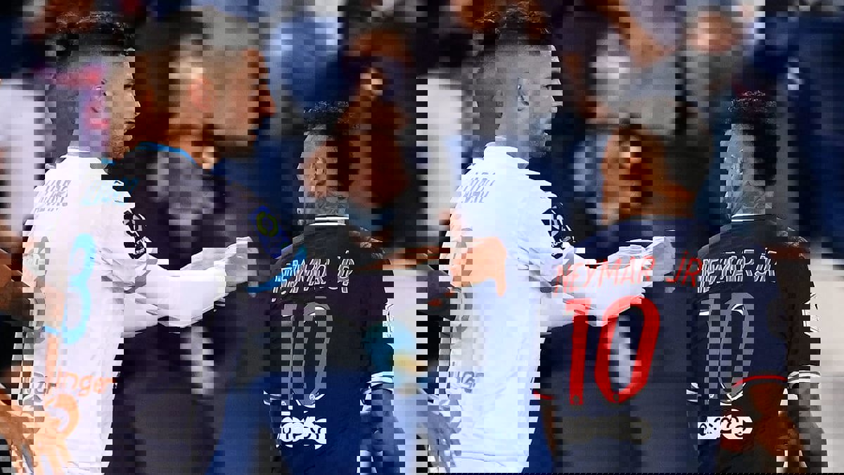 رودي غارسيا مدرب النصر يطلب التعاقد مع المدافع الإسباني ألفارو غونزاليس