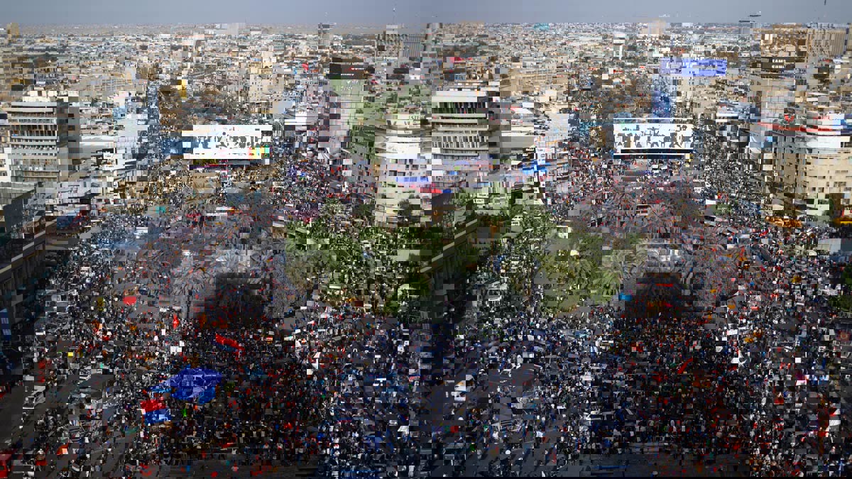 بالتنسيق مع التيار الصدري.. الأمن العراقي يعيد فتح شوارع مهمة قرب ساحة التحرير