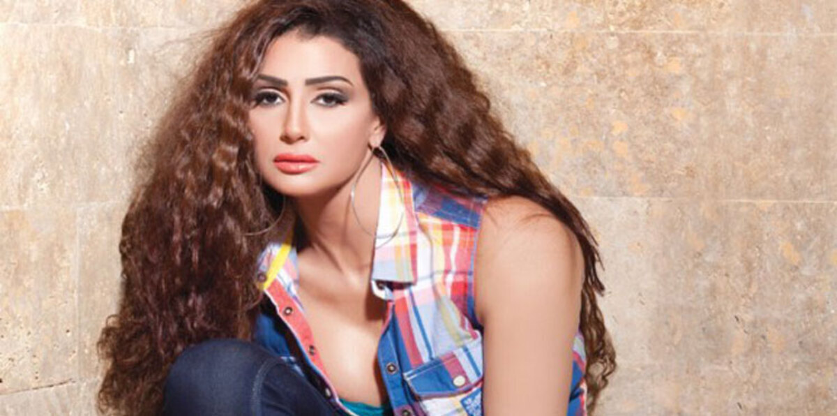 غادة عبد الرازق تنفي شائعة علاقتها العاطفية بمنتج شهير