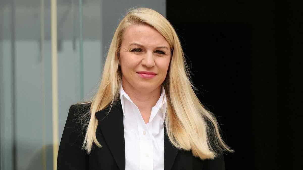 فرنسا.. اليمين المتطرف يستعيد منصبين كبيرين في الجمعية الوطنية