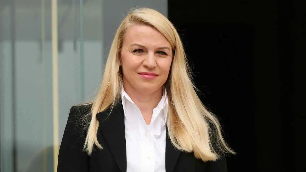 فرنسا.. اليمين المتطرف يستعيد منصبين كبيرين في الجمعية الوطنية