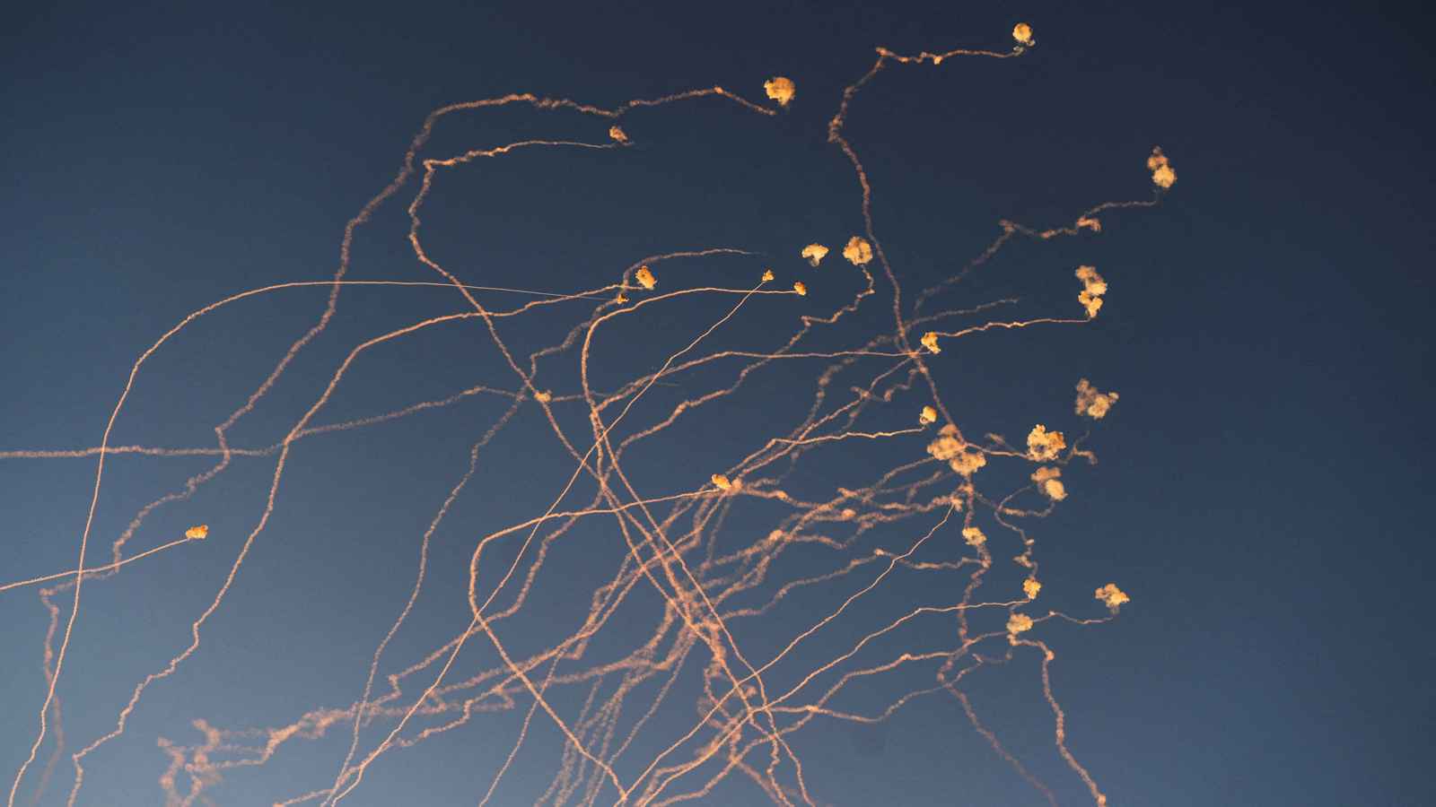 مسيرات "حزب الله" تصيب مصنعا في نهاريا (صور)