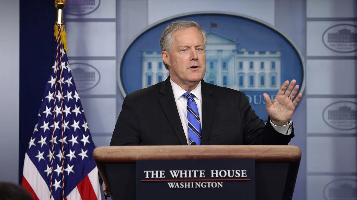 إصابة كبير موظفي البيت الأبيض بكورونا