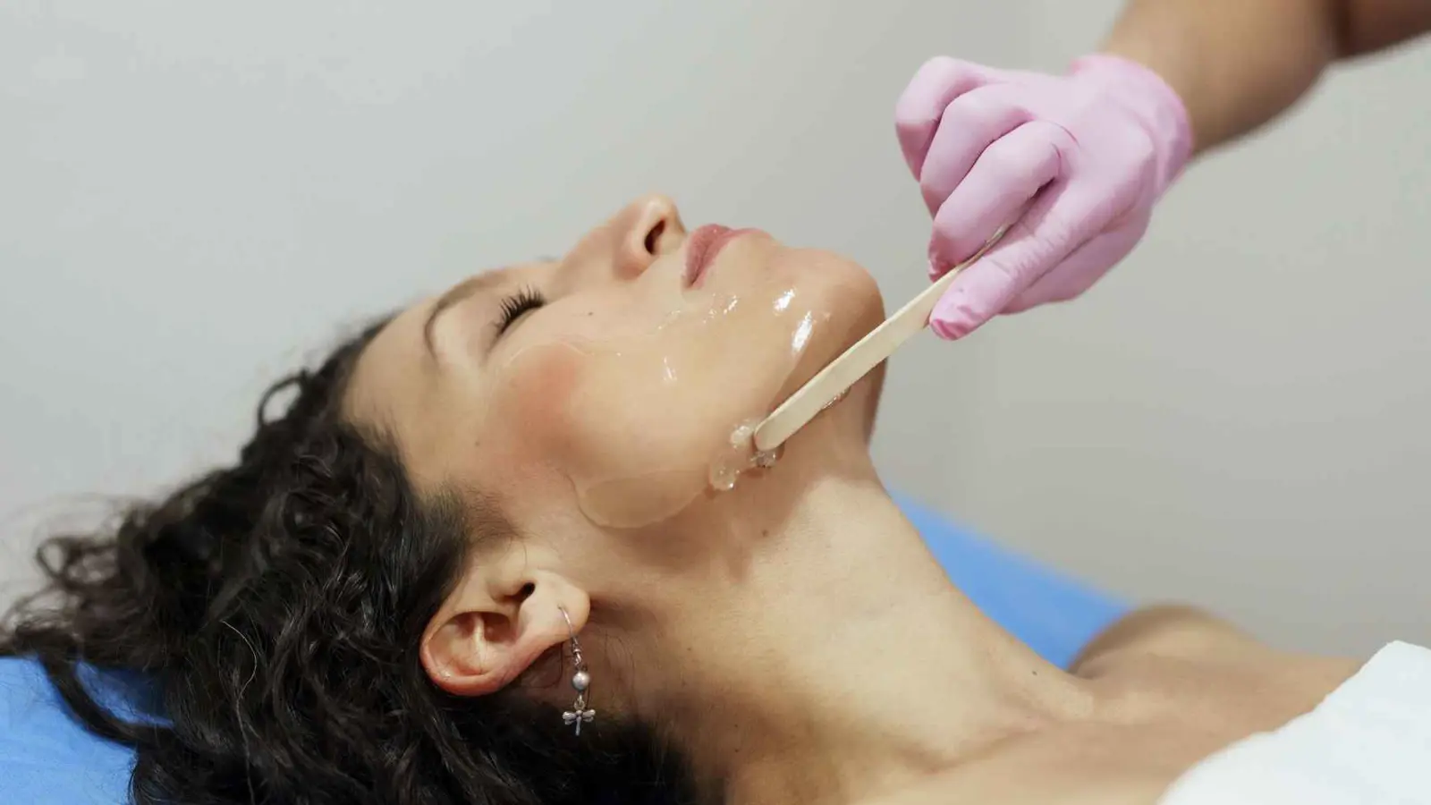 جل لتجميل البشرة قد يكون مفتاح علاج جفاف الفم المزمن