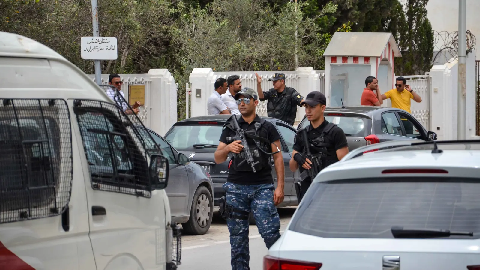 جريمة بشعة.. السجن لشاب متهم بقتل والده وإضرام النار بجسده