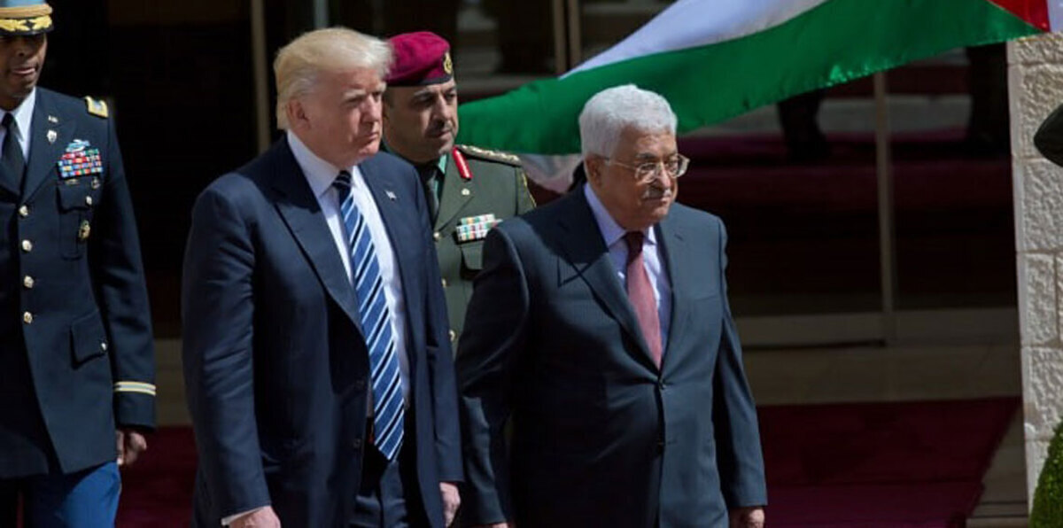 بعد 20 مقابلة مع مبعوثيه.. عباس يصف أسلوب ترامب في إدارة ملف السلام بـ"الفوضوي" 