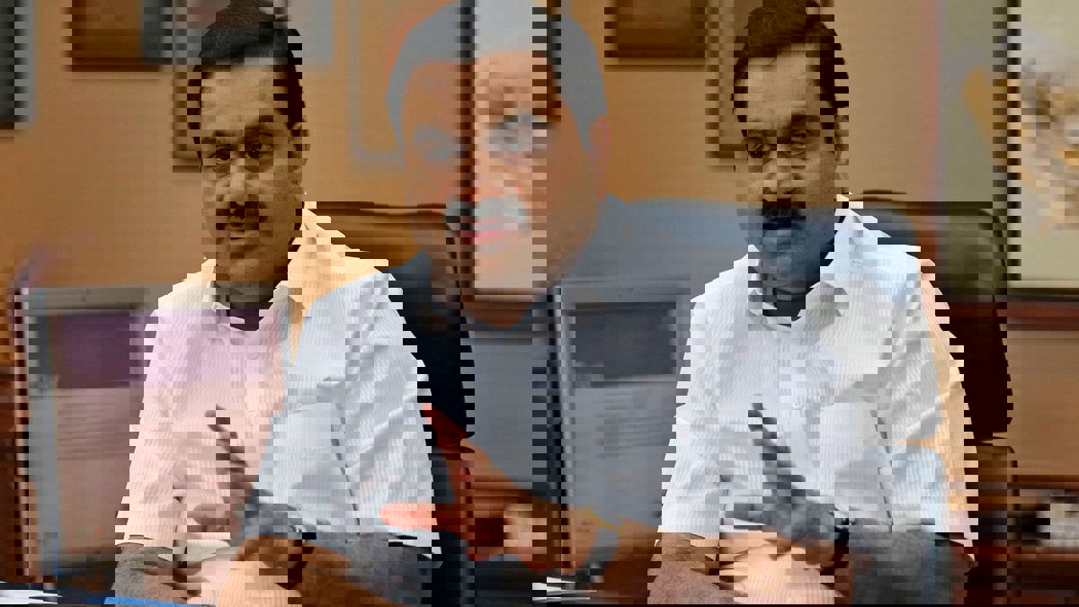 الملياردير الهندي غوتام أداني ينفي أن يكون مدينًا لرئيس الوزراء مودي بنجاحه