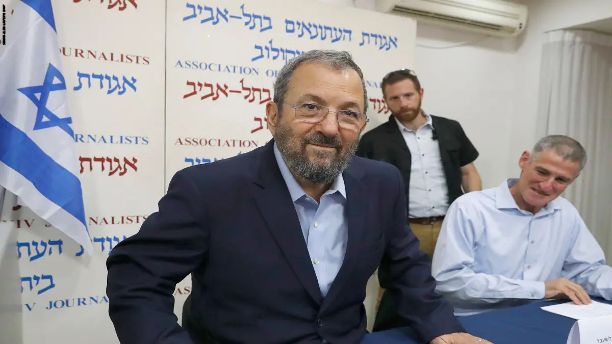 ملامح التحالفات السياسية الإسرائيلية تتشكل واليسار "يلفظ" باراك