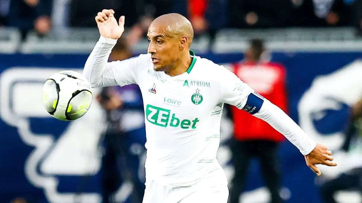 النصر والشباب يقدمان عرضين للتعاقد مع وهبي الخزري