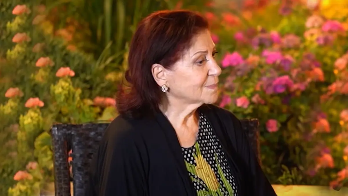 من هي ثناء دبسي "الأم الحنون" للدراما السورية؟