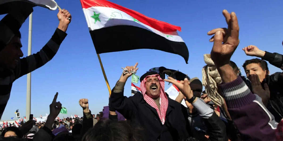 قبيل لقاء مصيري مع العبادي.. استفتاء كردستان يفتح شهية سنة العراق على إقليم منفصل