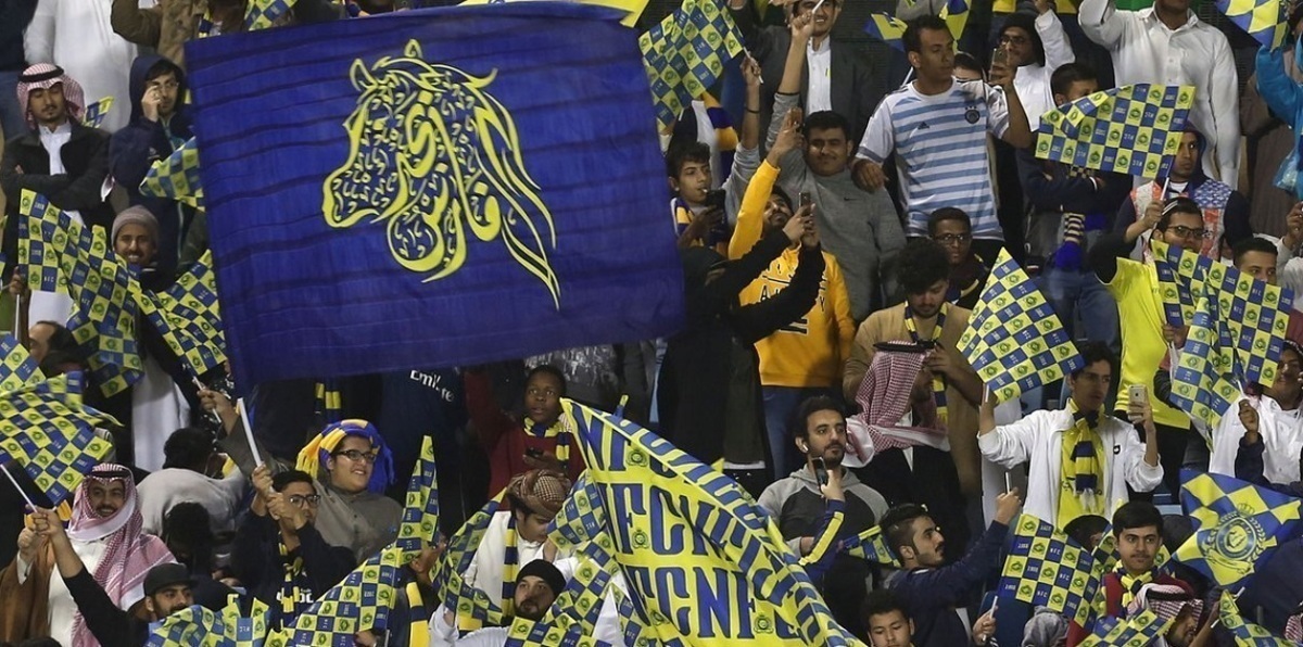 جماهير النصر تشجع أوراوا قبل مواجهة نادي الهلال السعودي (فيديو)‎