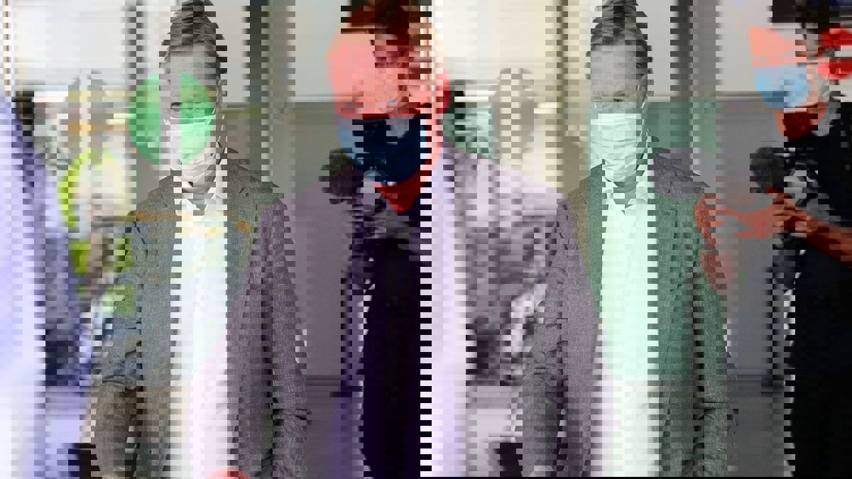 رسميا.. رونالد كومان مديرا فنيا لنادي برشلونة