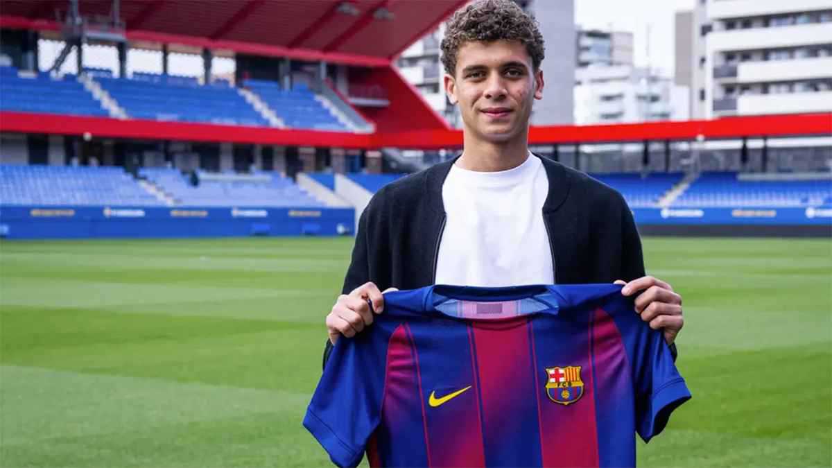 حسام حسن يكافئ حمزة عبدالكريم 