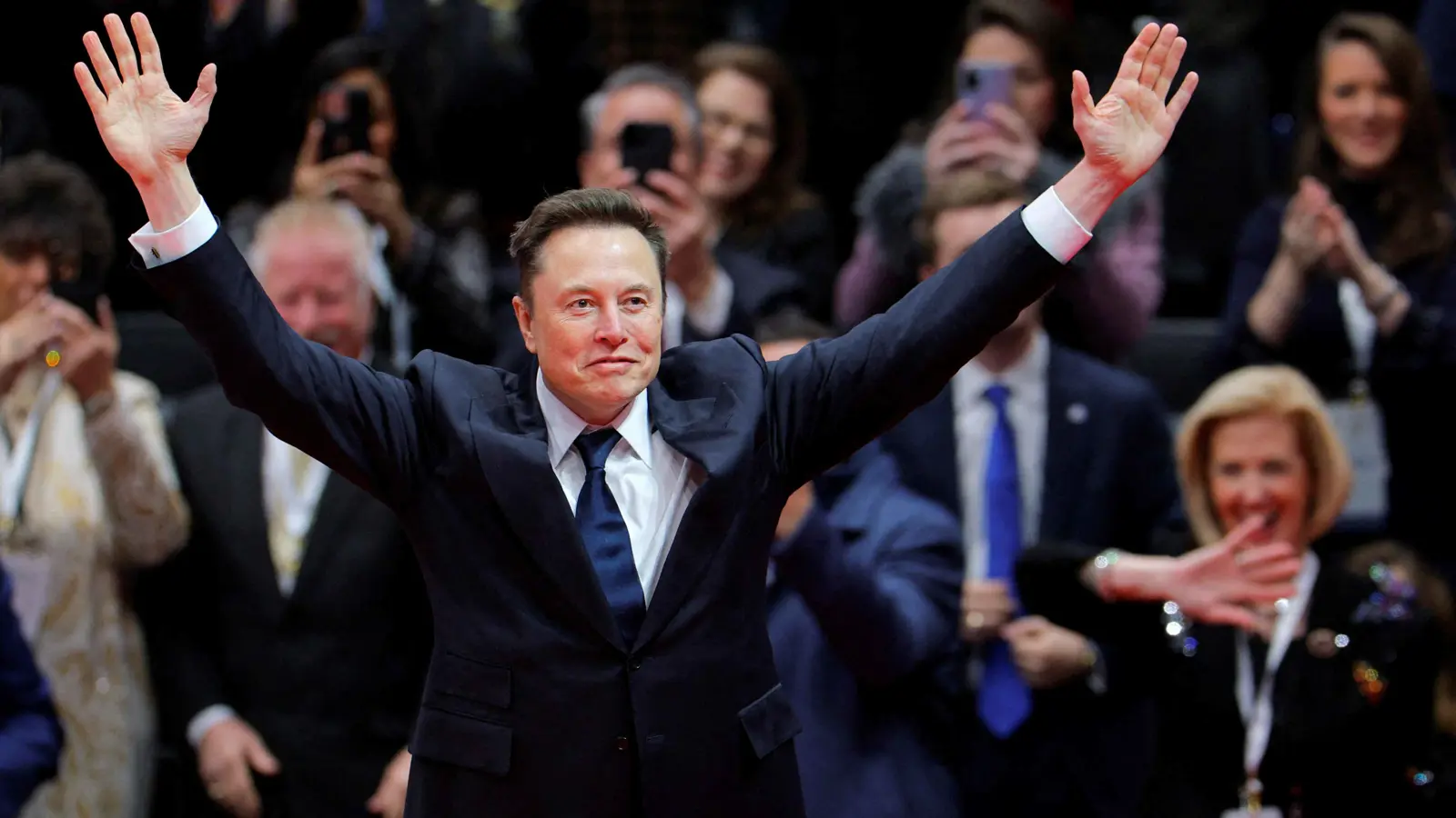 ترامب يستبعد ماسك من قرارات الفضاء لتجنب تضارب المصالح