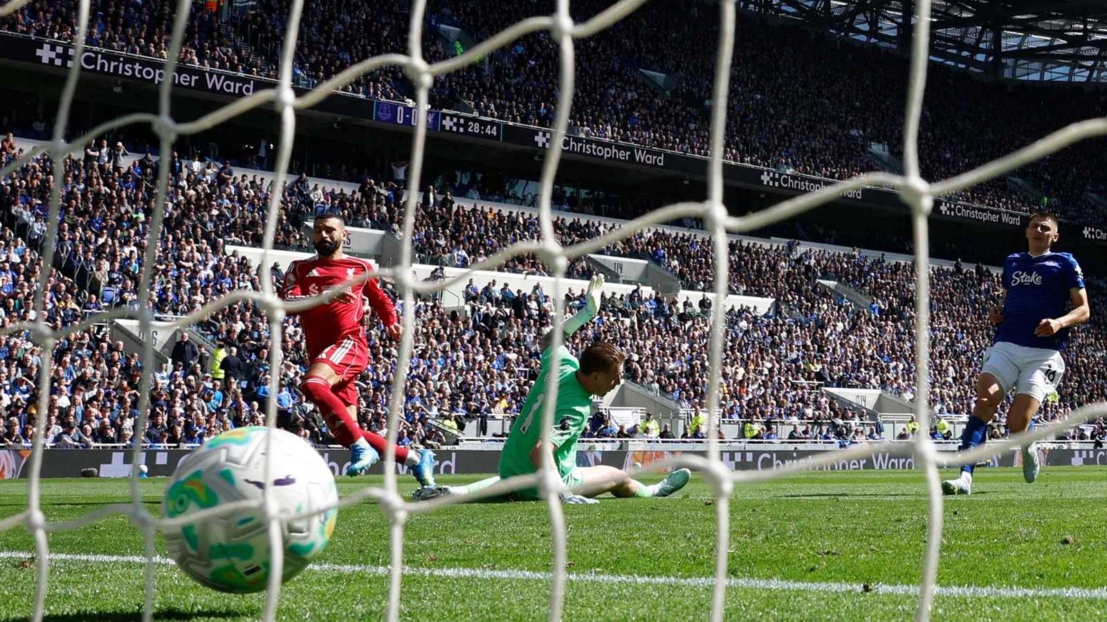 4 أشياء تدفع محمد صلاح للعب في فنربخشة التركي 