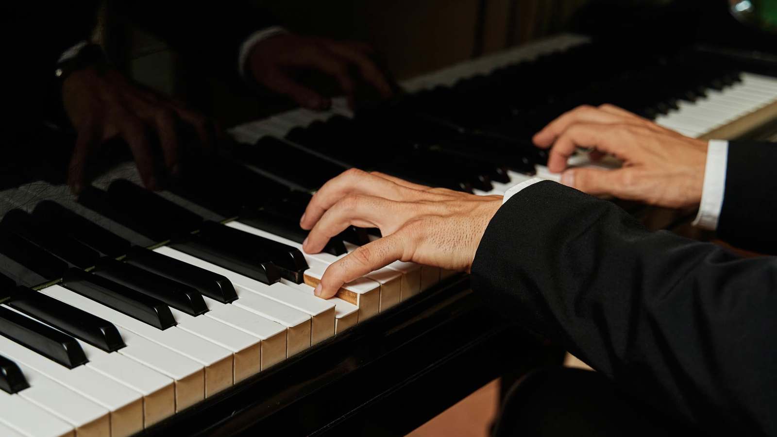 الفنون الكلاسيكية وامتحان التكنولوجيا.. الاستمرار أم الانقراض؟