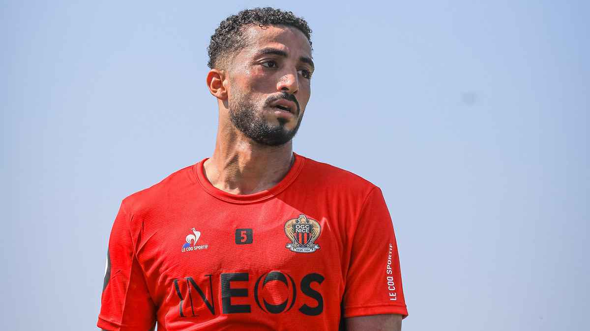 مدرب نيس الفرنسي: لم أطالب برحيل محمد عبد المنعم.. وهذا سر "ضغطه"