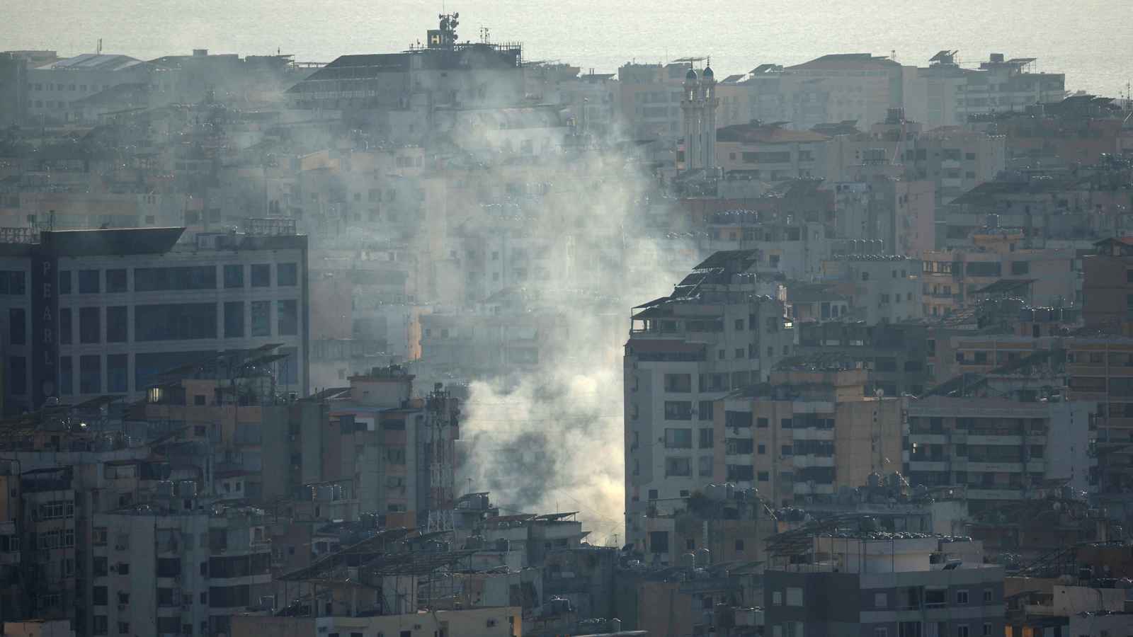 مقتل يمني ووالدته في غارة إسرائيلية على البقاع اللبناني