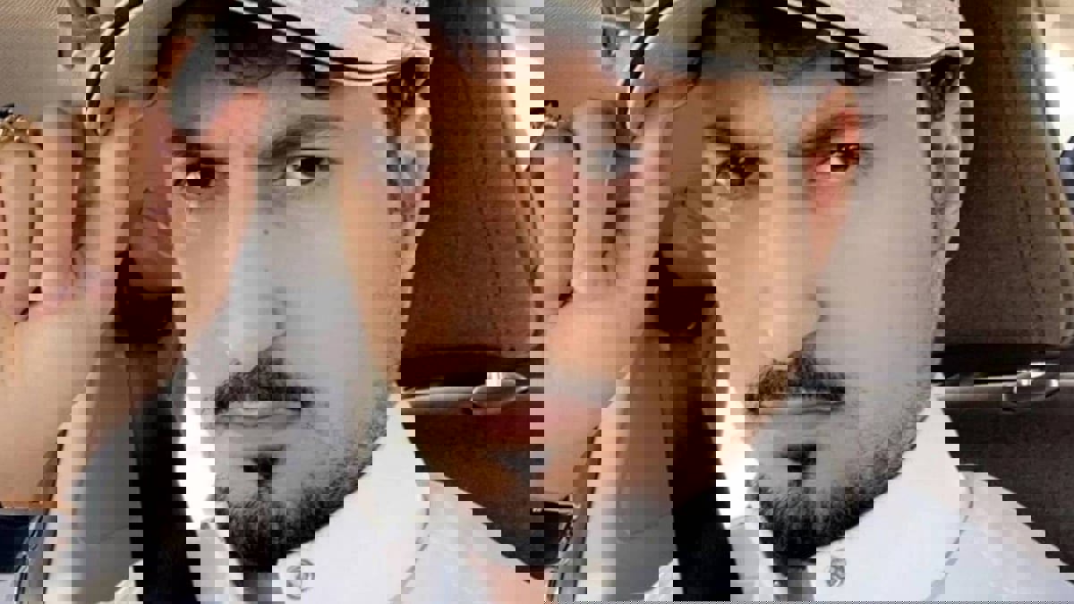 فتاة تسخر من سمول كابتشينو في بث مباشر وهكذا تصرف معها