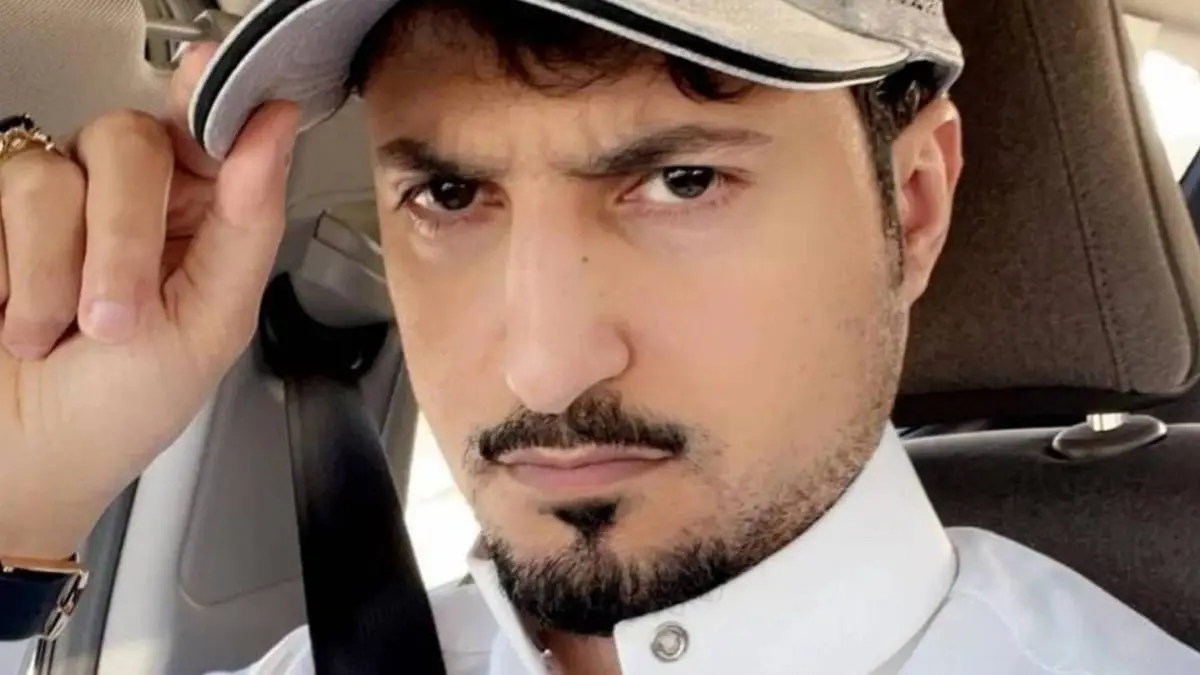 فتاة تسخر من سمول كابتشينو في بث مباشر وهكذا تصرف معها