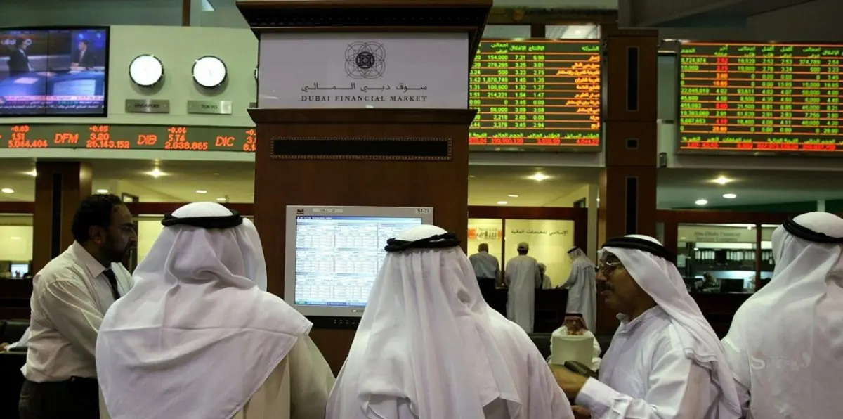 سلطنة عمان تعتزم طرح مزاد لبيع مليوني برميل نفط في بورصة دبي للطاقة