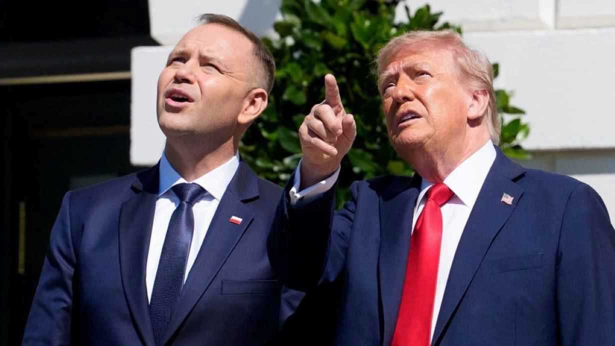 "ستار حديدي" ضد روسيا.. بولندا ركيزة استراتيجية لترامب في أوروبا