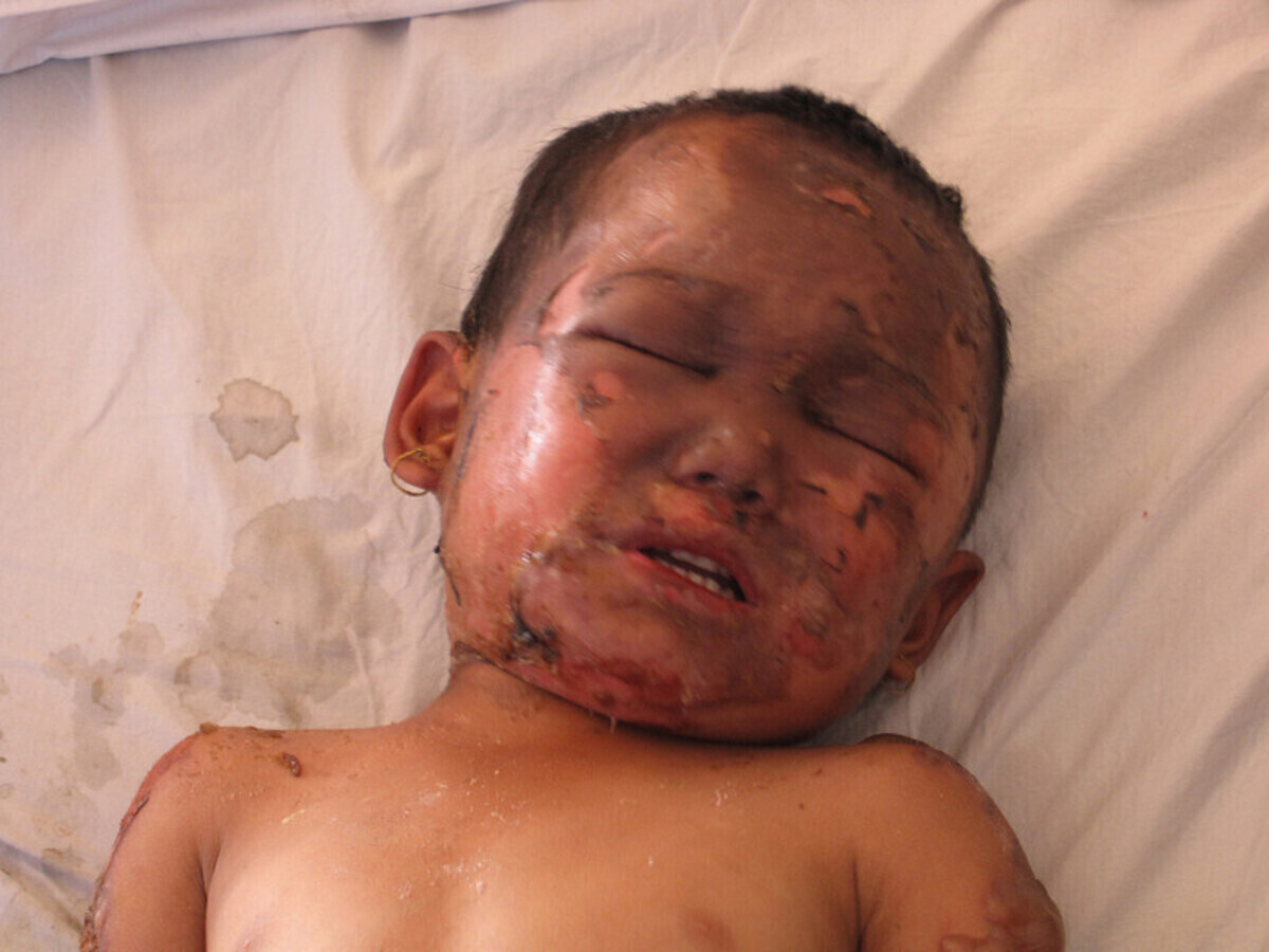 جريمة مروعة: أم مصرية تقتل ابنها بسبب تبوله على نفسه