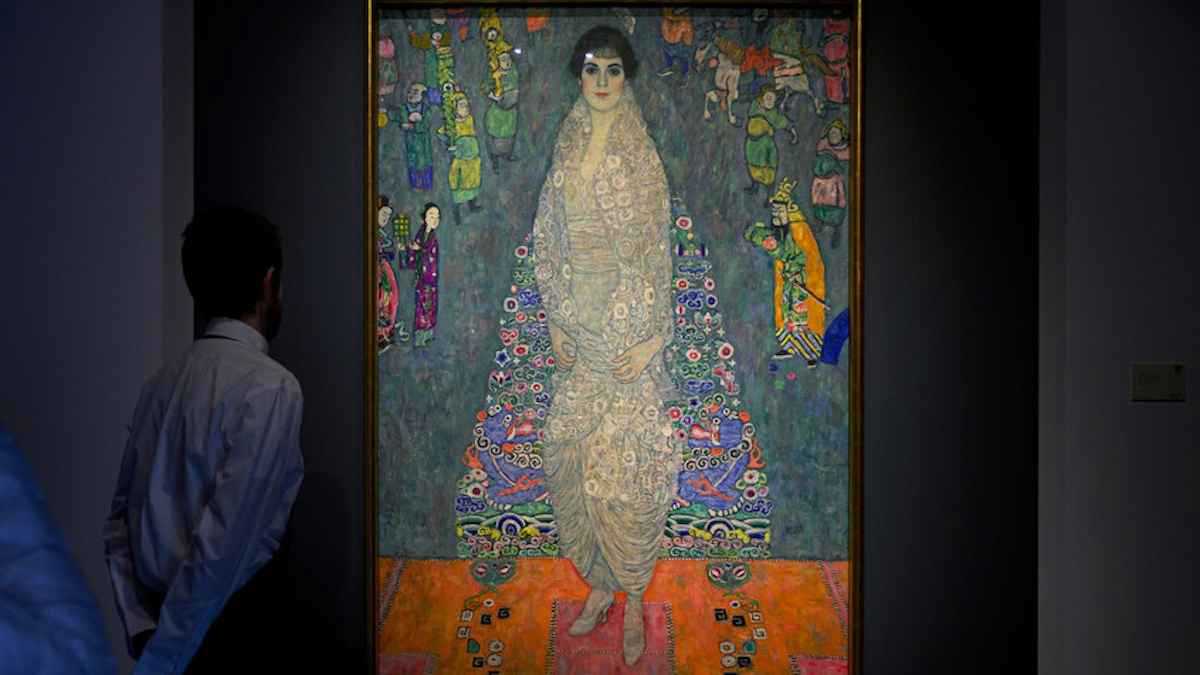 لوحة للنمساوي كليمت بأعلى سعر في تاريخ الفن الحديث (فيديو)