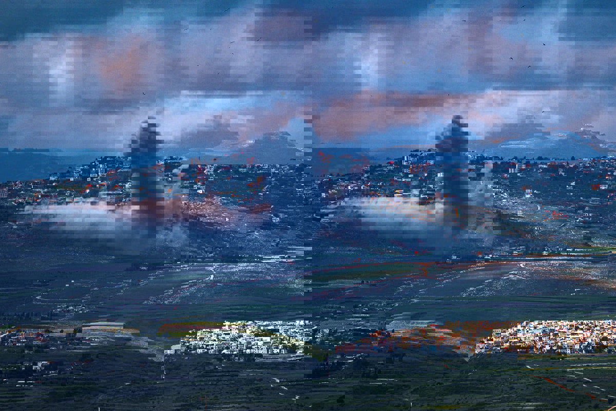 حزب الله يعلن تفجير عبوات ناسفة بقوة إسرائيلية "تجاوزت الحدود"