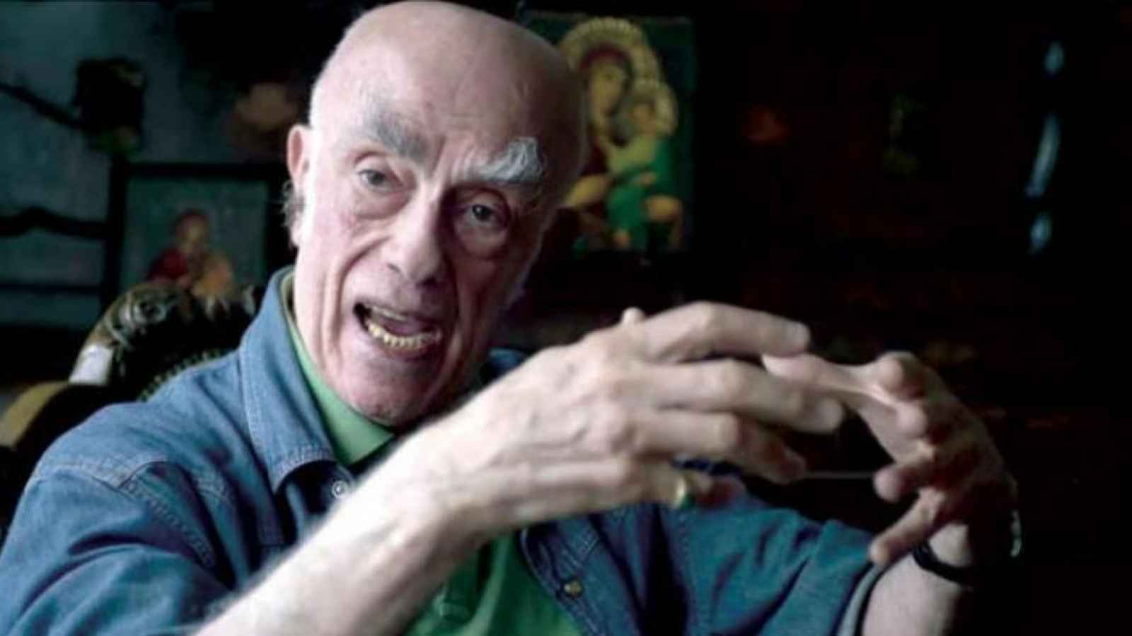 رائد القصيدة السيريالية.. رحيل الشاعر اللبناني شوقي أبي شقرا