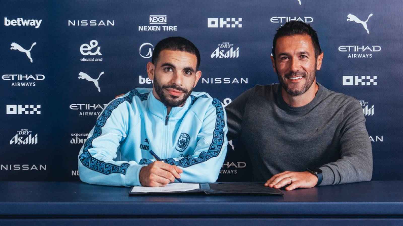 رسمياً.. مانشستر سيتي يتعاقد مع الجزائري "آيت نوري"